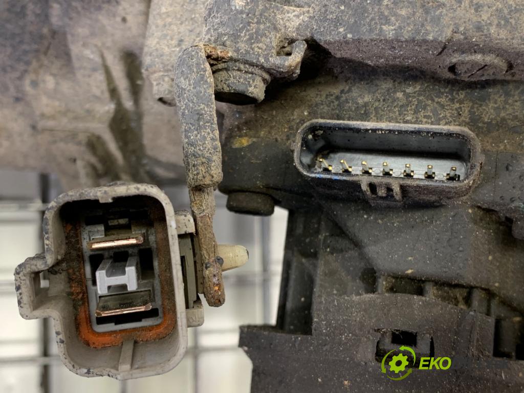 SUZUKI SWIFT III liftback 2006 68 kW 1.3 (RS 413) 1328 riadenie 63J5 (Riadenie)