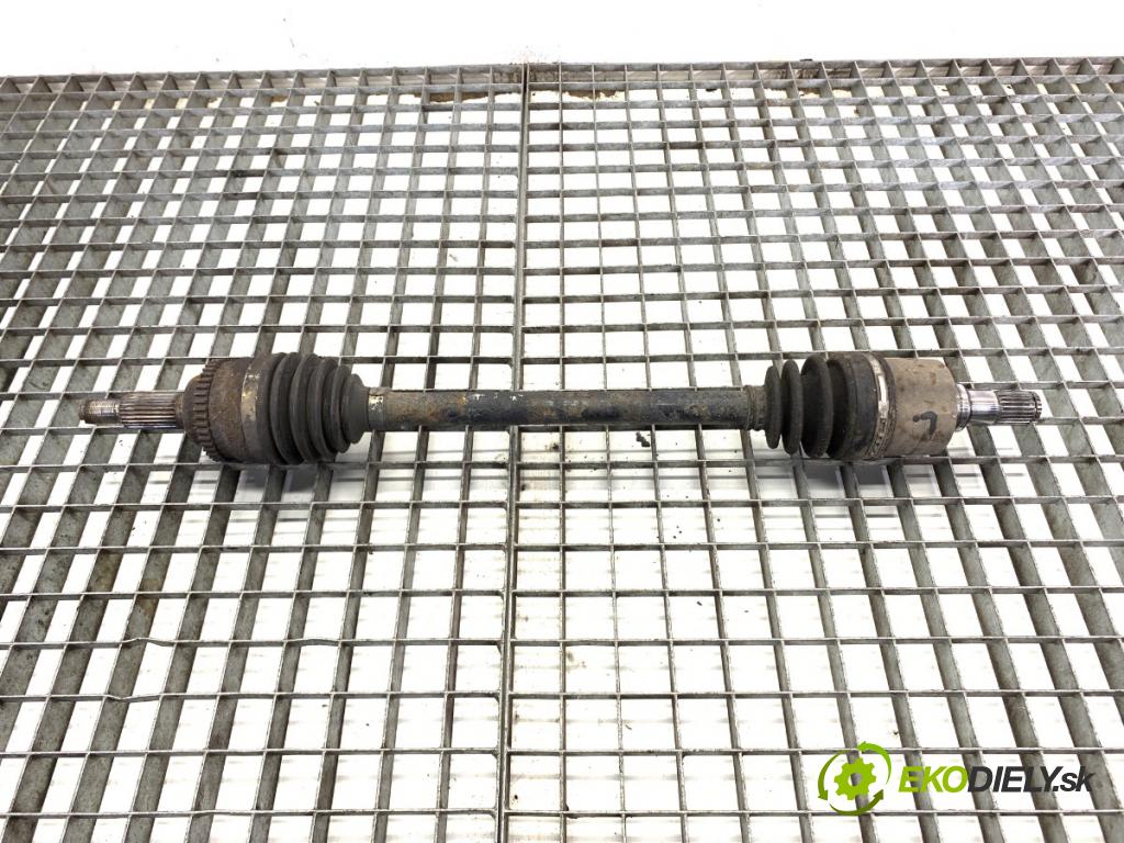 SUZUKI SWIFT III liftback 2006 68 kW 1.3 (RS 413) 1328 Poloos ľavy predný 