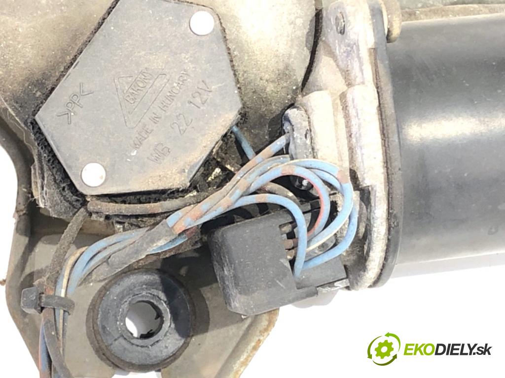 SUZUKI SWIFT III liftback 2006 68 kW 1.3 (RS 413) 1328 Mechanizmus stieračov predný  (Motorček stieračov predný)