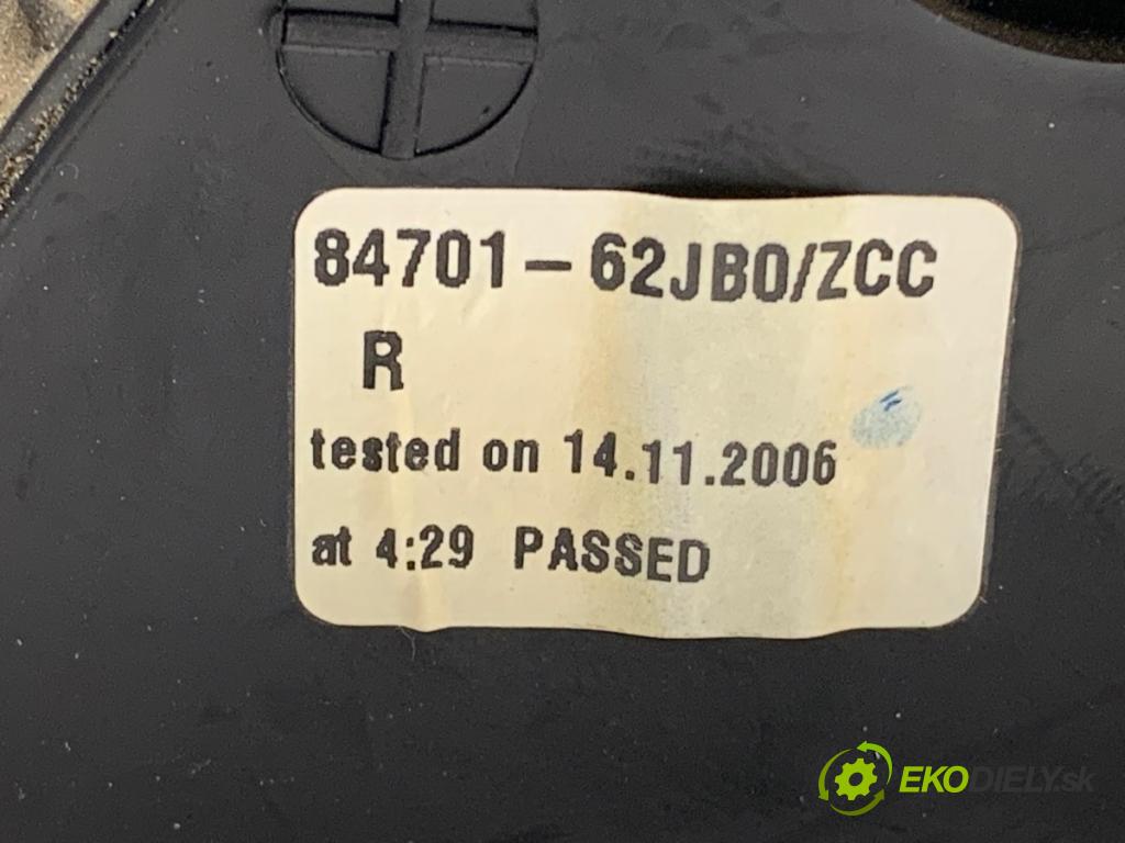 SUZUKI SWIFT III liftback 2006 68 kW 1.3 (RS 413) 1328 zpětné zrcátko pravý
