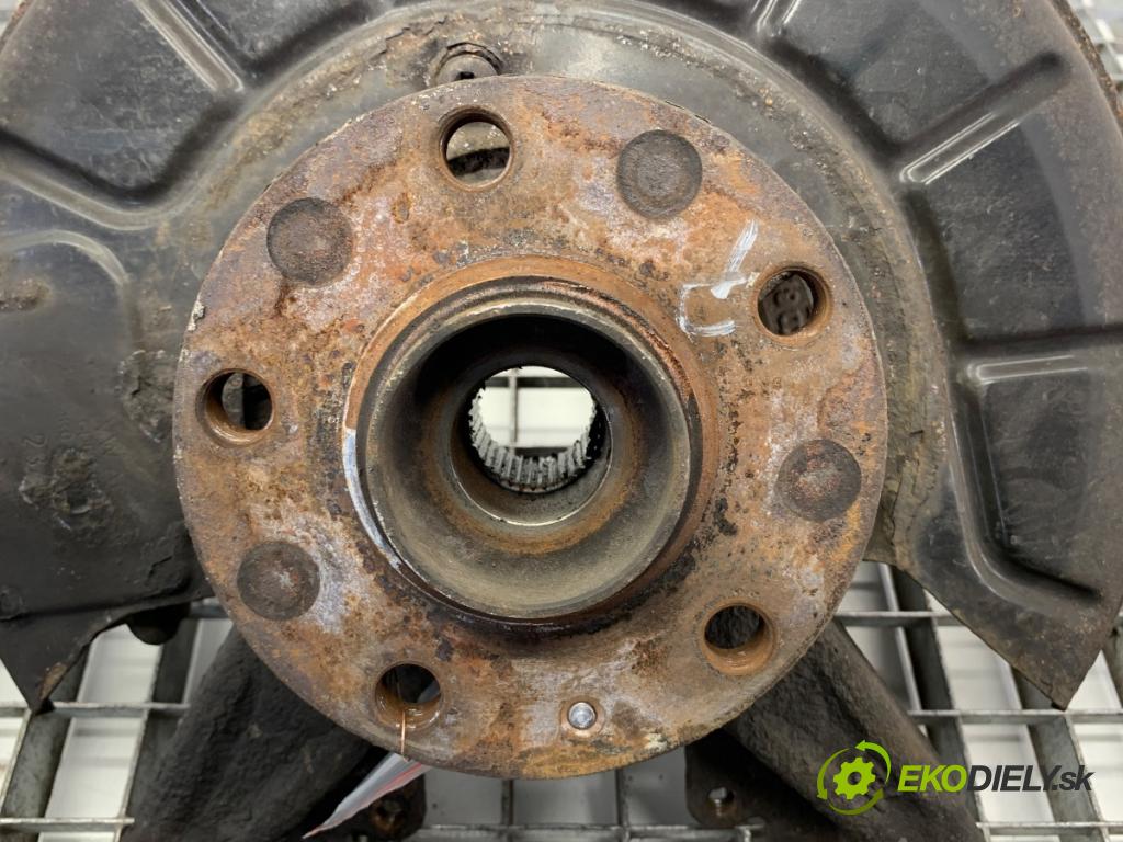VW GOLF V Kombi 2007 77 kW 1.9 TDI 1896 náboj pravy predný