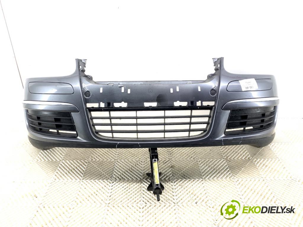 VW GOLF V Kombi 2007 77 kW 1.9 TDI 1896 nárazník přední část  (Klika dveří ostatní)