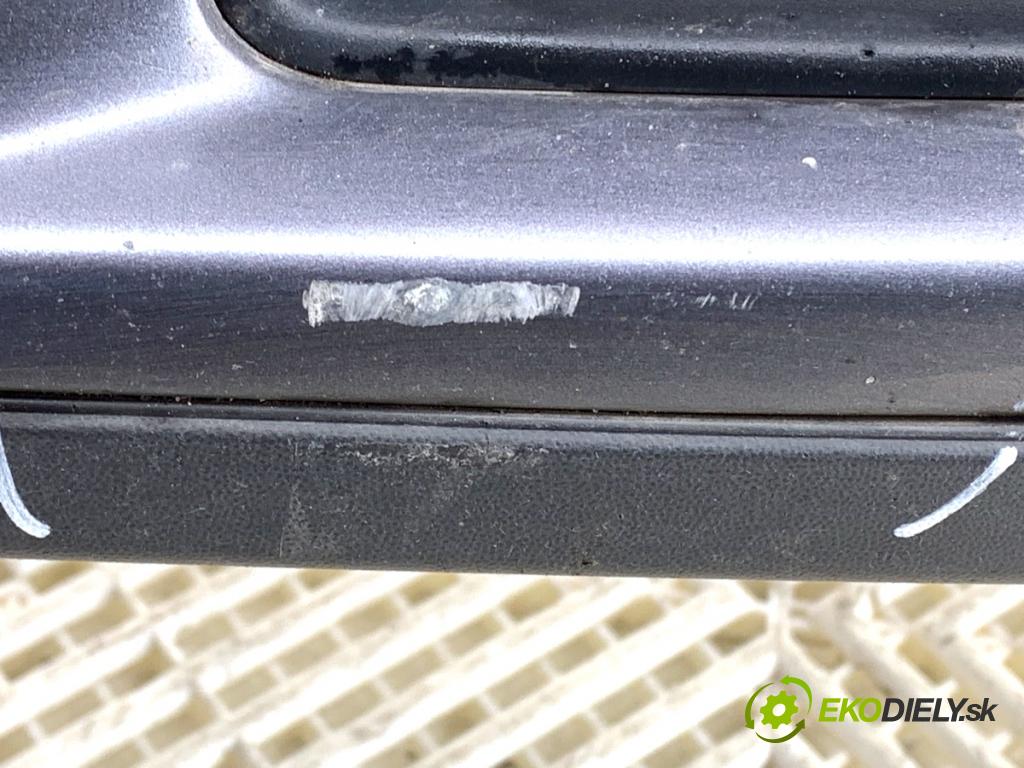 VW GOLF V Kombi 2007 77 kW 1.9 TDI 1896 nárazník přední část  (Klika dveří ostatní)