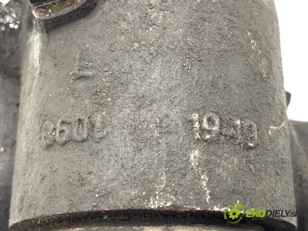 VW GOLF V Kombi 2007 77 kW 1.9 TDI 1896 Brzdič strmeň ľavy zad