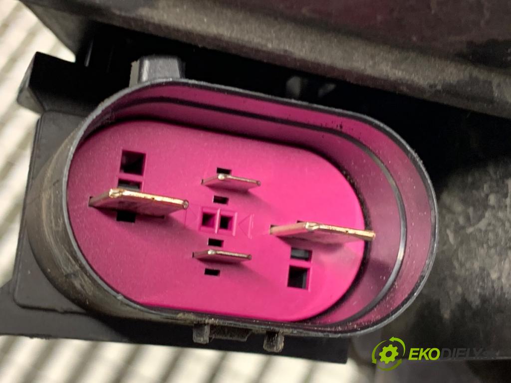 VW GOLF V Kombi 2007 77 kW 1.9 TDI 1896 ventilátor chladiče 1K0121207T (Ventilátor)