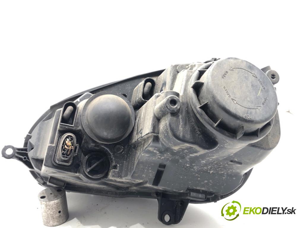 VW GOLF V Kombi 2007 77 kW 1.9 TDI 1896 Svetlomet pravy predný