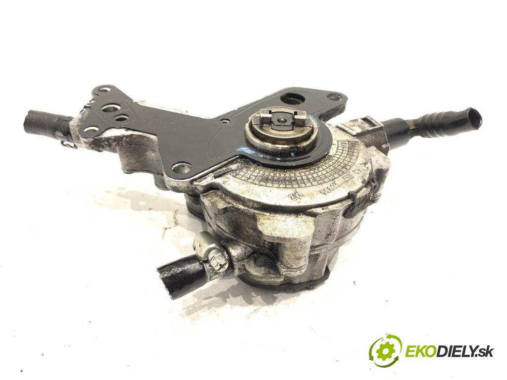 VW GOLF V Kombi 2007 77 kW 1.9 TDI 1896 Pumpa vákuová 038145209N