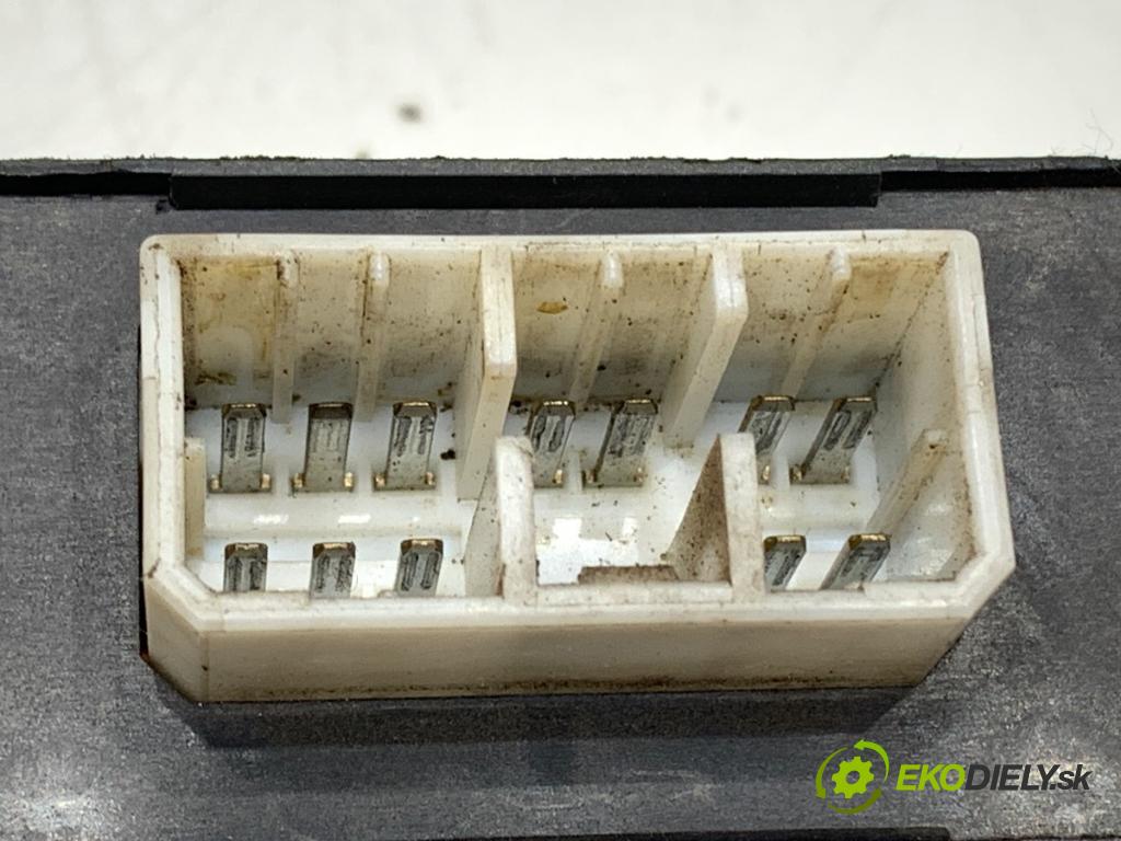 VW GOLF V Kombi 2007 77 kW 1.9 TDI 1896 Modul ťažného oka ASTM12 506005 WESTFALIA (Riadiaca jednotka ostatné)