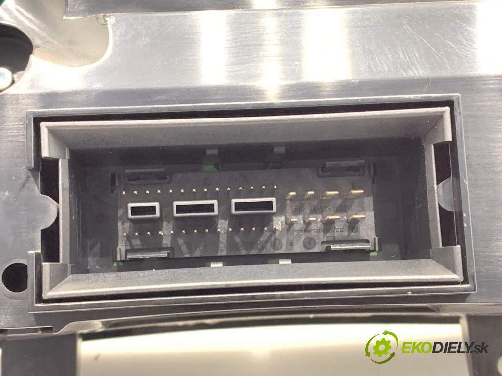 VW GOLF V Kombi 2007 77 kW 1.9 TDI 1896 Prístrojovka 1K0920854B (Prístrojová doska)