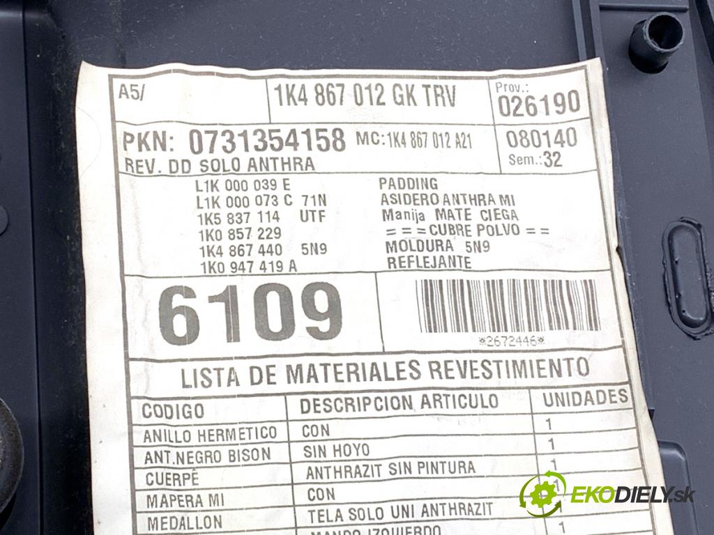 VW GOLF V Kombi 2007 77 kW 1.9 TDI 1896 čalúnenie Dvere pravy predný