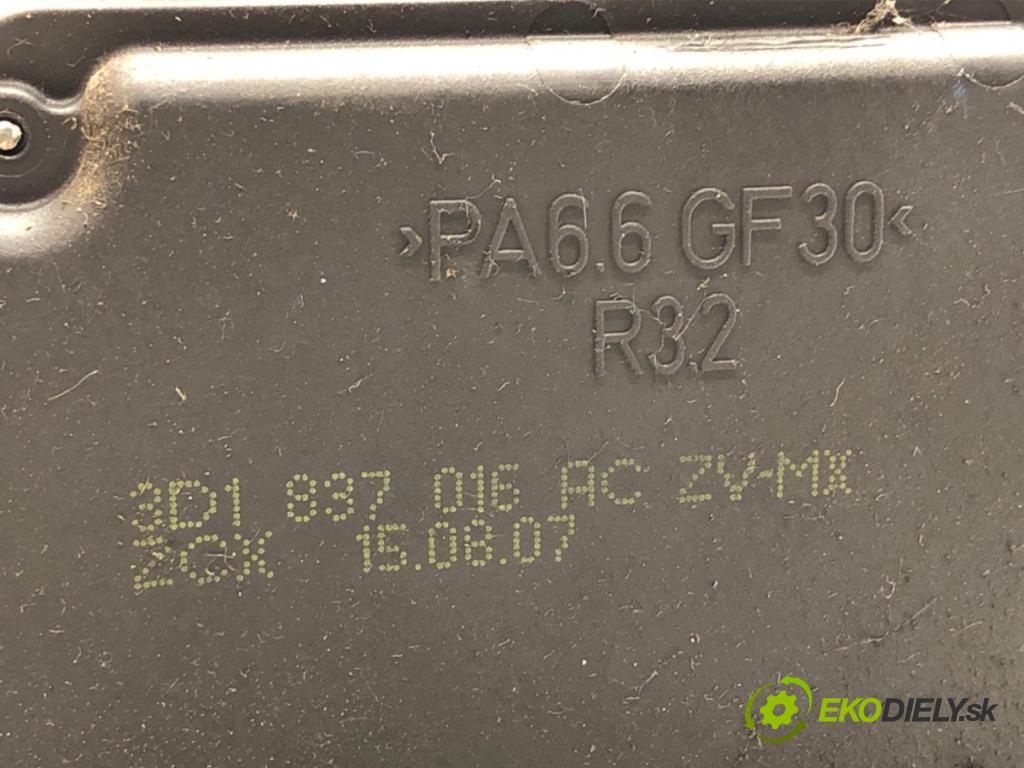 VW GOLF V Kombi 2007 75 kW 1.6 1595 zámok dveře pravý přední část 3D1837016AC