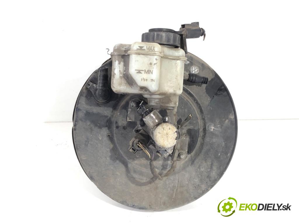 VW GOLF V Kombi 2007 75 kW 1.6 1595 posilovač bŕzd 1K1614105AR