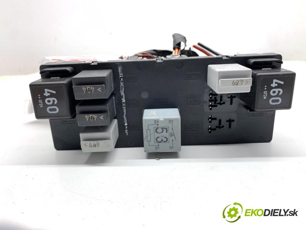 VW GOLF V Kombi 2007 75 kW 1.6 1595 Modul BORDNETZ 3C0937049AH (Riadiaca jednotka ostatné)