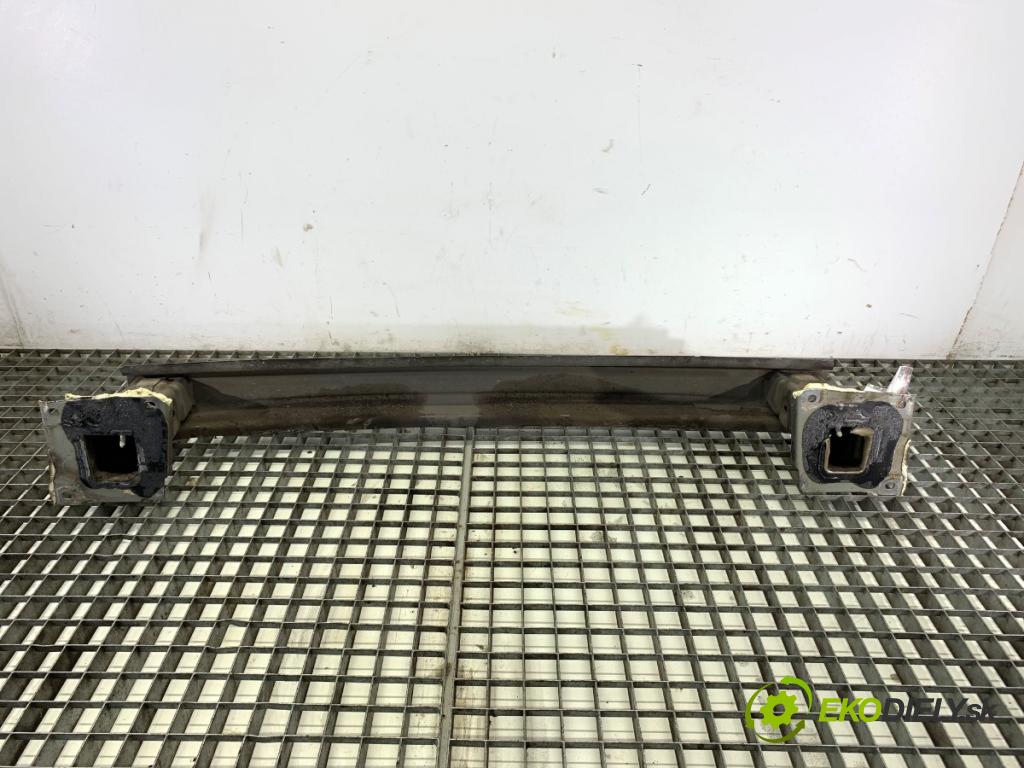 SKODA FABIA III liftback 2018 55 kW 1.0 999 výztuha nárazníka zadní část 6V6807305 (Zadní výztuha)