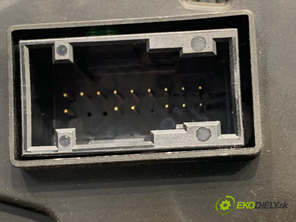 SKODA FABIA III liftback 2018 55 kW 1.0 999 Prístrojovka 6V0920740D (Prístrojová doska)