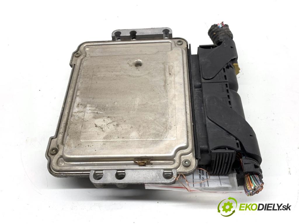 FIAT GRANDE PUNTO liftback 2005 96 kW 1.9 D Multijet 1910 riadiaca jednotka Motor 0281012899 (Riadiaca jednotka)