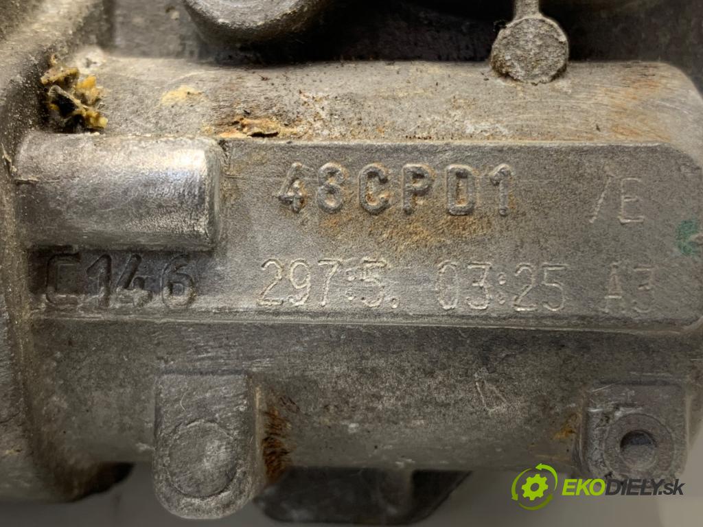 FIAT GRANDE PUNTO liftback 2005 96 kW 1.9 D Multijet 1910 Škrtiaca klapka 48CPD1 (Škrtiaca klapka)