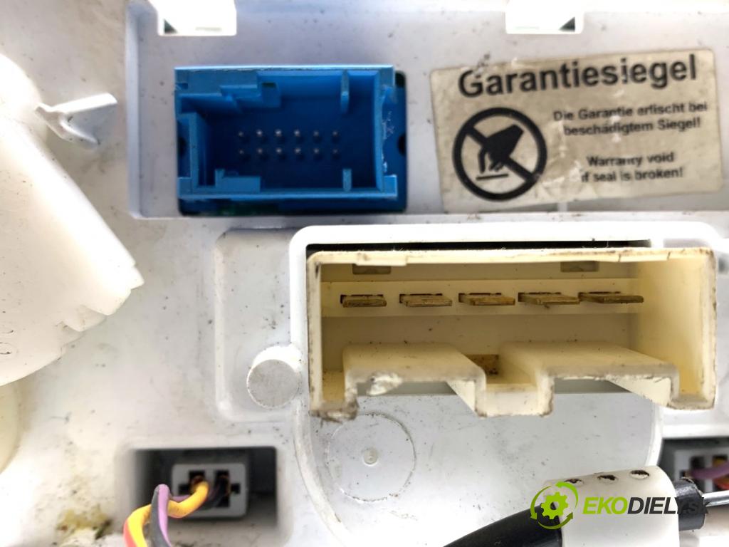 FIAT GRANDE PUNTO liftback 2005 96 kW 1.9 D Multijet 1910 Panel ovládania kúrenia 5G1140100 (Prepínacie páčky pod volantom)