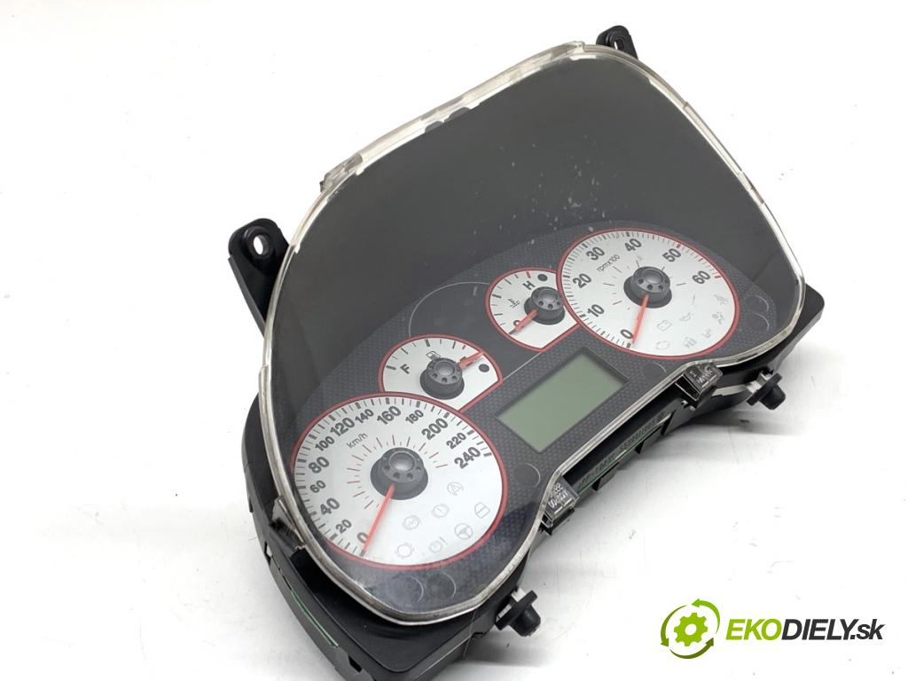 FIAT GRANDE PUNTO liftback 2005 96 kW 1.9 D Multijet 1910 Prístrojovka 51718562 (Prístrojová doska)