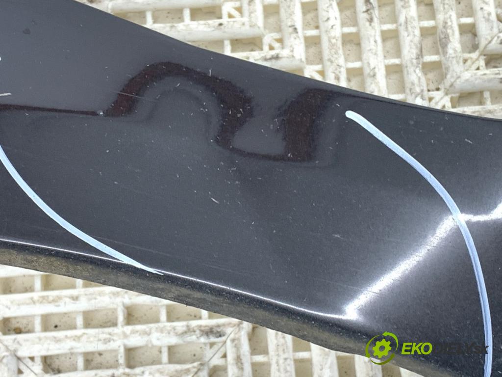 FIAT GRANDE PUNTO liftback 2005 96 kW 1.9 D Multijet 1910 blatník levý přední část