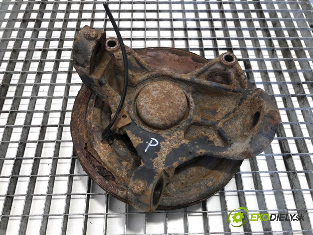 IVECO DAILY VI Autobus 2017 115 kW 50C16 2287 náboj pravy predný