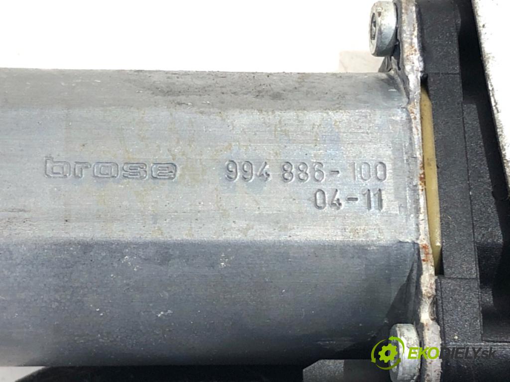 OPEL ASTRA H Kombi 2004 77 kW 1.6 (L35) 1598 mechanismus okna levý přední část 0130821988