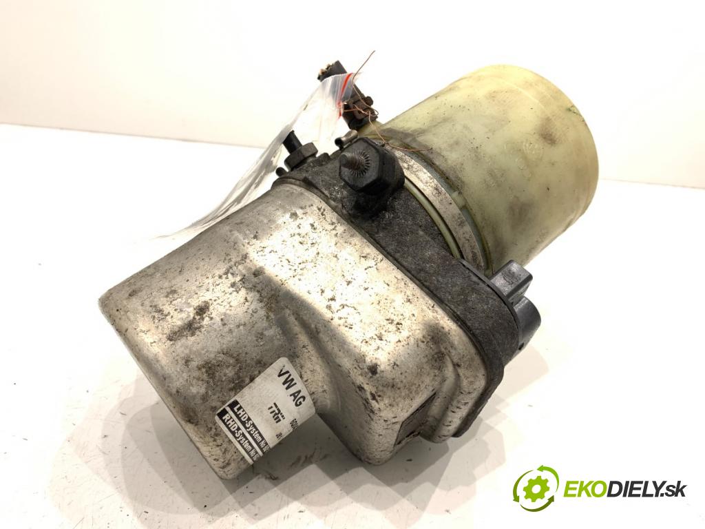 SKODA ROOMSTER nadwozie wielkoprzestrzenne (MPV) 2007 77 kW 1.9 TDI 1896 pumpa servočerpadlo 6Q0423156AB (Servočerpadlo)