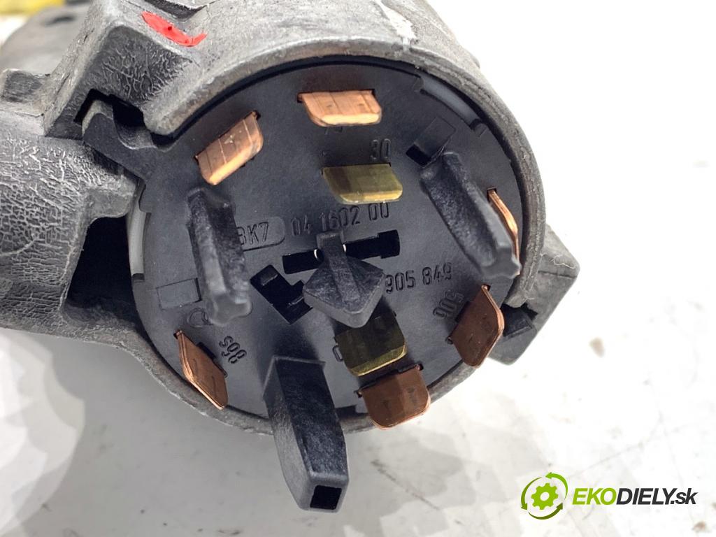 SKODA ROOMSTER nadwozie wielkoprzestrzenne (MPV) 2007 77 kW 1.9 TDI 1896 spinačka 4B0905851C (Spínacia skrinka)