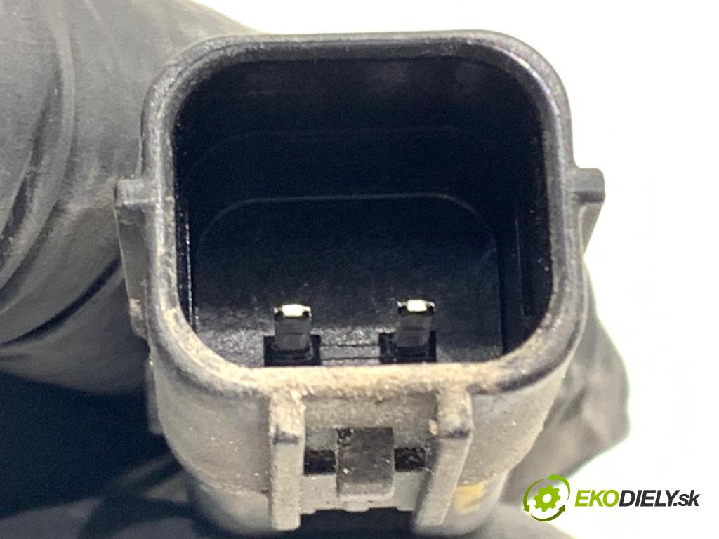 KIA STINGER liftback 2019 272 kW 3.3 T-GDi 4WD 3342 snímač ABS pravý přední část