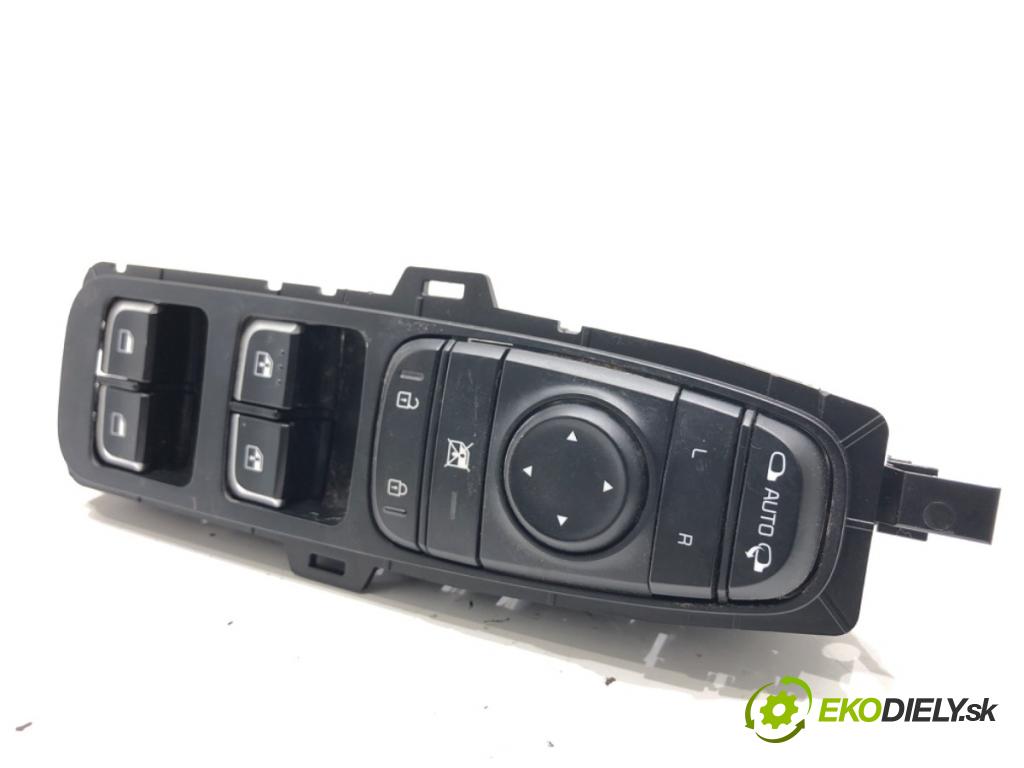 KIA STINGER liftback 2019 272 kW 3.3 T-GDi 4WD 3342 přepínač oken 93570J5000 (Páčky pod volantem)