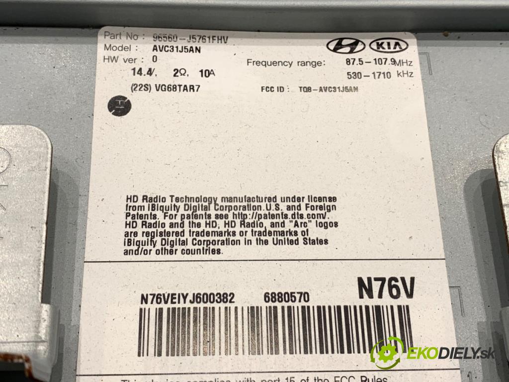 KIA STINGER liftback 2019 272 kW 3.3 T-GDi 4WD 3342 RADIO 96560-J5761FHV (Audio zariadenie)