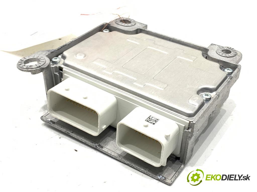 KIA STINGER liftback 2019 272 kW 3.3 T-GDi 4WD 3342 senzor airbag 95910-J5300 (Snímač)