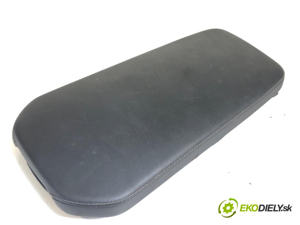 KIA STINGER liftback 2019 272 kW 3.3 T-GDi 4WD 3342 Lakťová opierka 84660-J5000WK (Lakťová opierka)