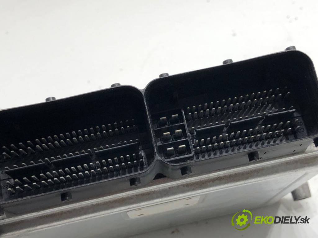 KIA STINGER liftback 2019 272 kW 3.3 T-GDi 4WD 3342 riadiaca jednotka Motor 39105-3LCN5 (Riadiaca jednotka)