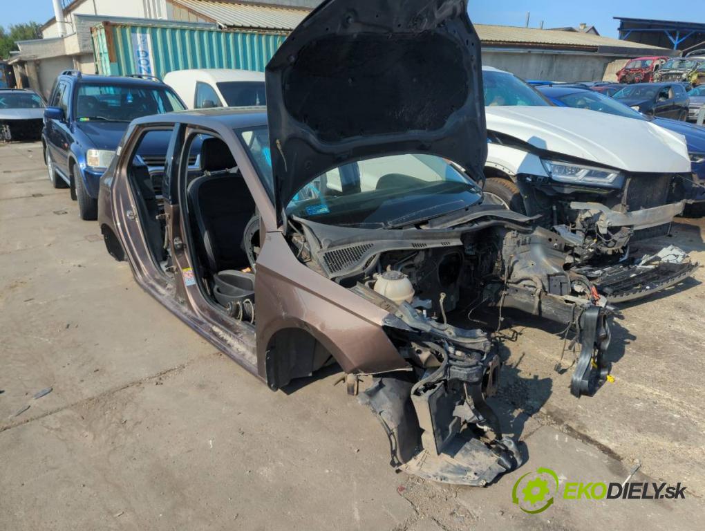 SKODA FABIA III liftback 2018 55 kW 1.0 999 KAROSERIA ČTVRŤÁK blatník zadní část levý pravý práh střecha PODŁUŻNICA levý pravý 