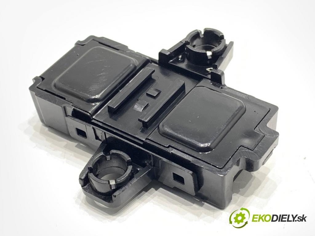 KIA STINGER liftback 2019 272 kW 3.3 T-GDi 4WD 3342 Modul Riadiaca jednotka 3739243WK (Riadiaca jednotka ostatné)