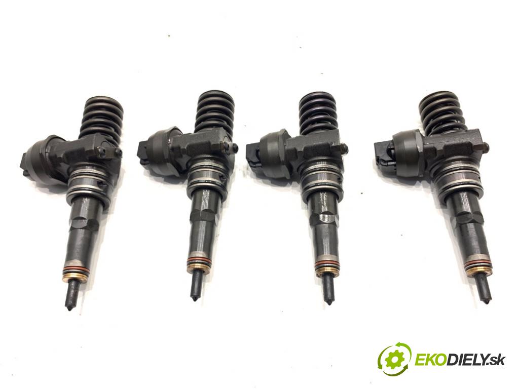 VW GOLF V liftback 2007 77 kW 1.9 TDI 1896 vstrekovače 0414720215