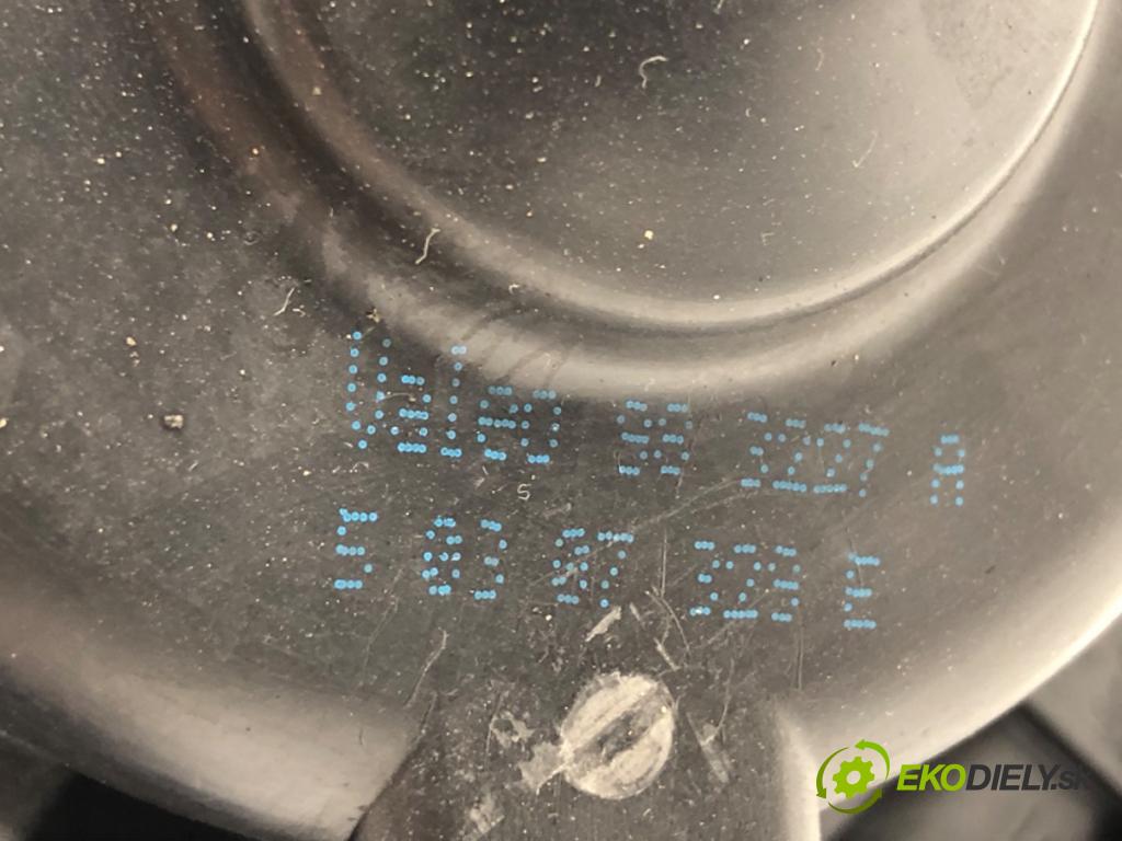 VW GOLF V liftback 2007 77 kW 1.9 TDI 1896 ventilátor kúrenia 1K2819015