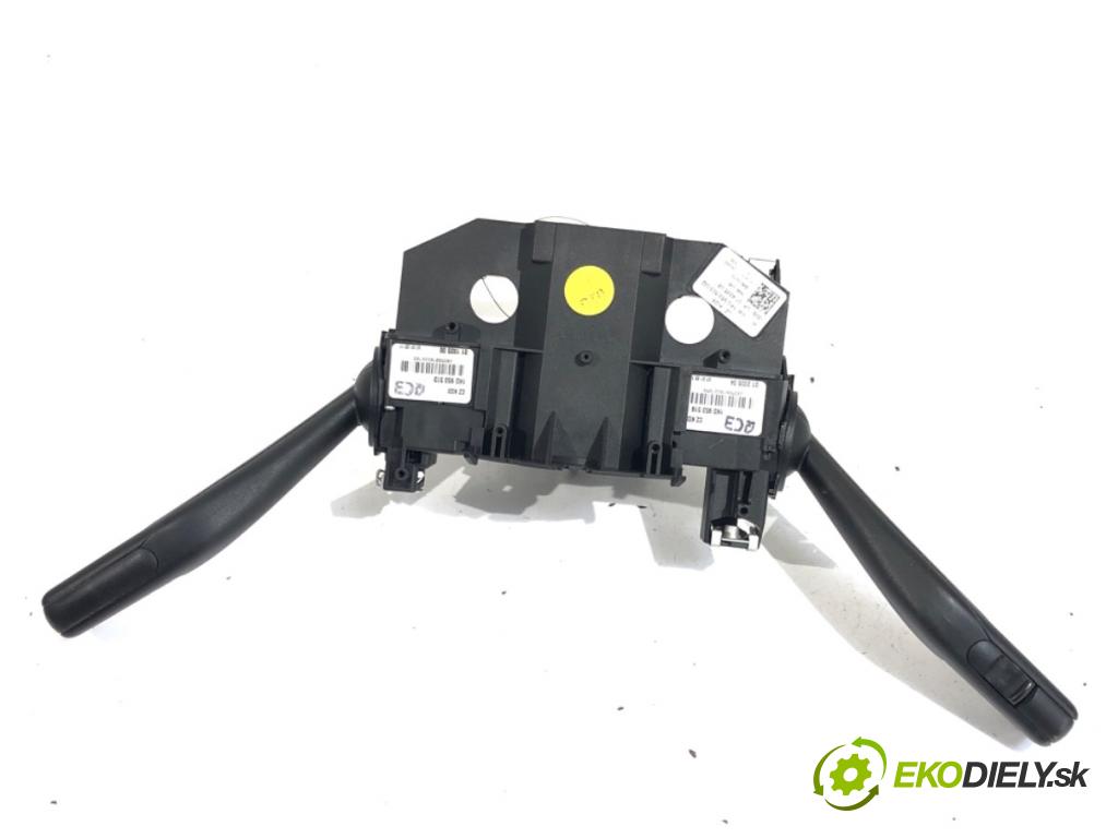 VW GOLF V liftback 2007 77 kW 1.9 TDI 1896 Prepínač kombinovaný 1K0953519 (Prepínacie páčky pod volantom)