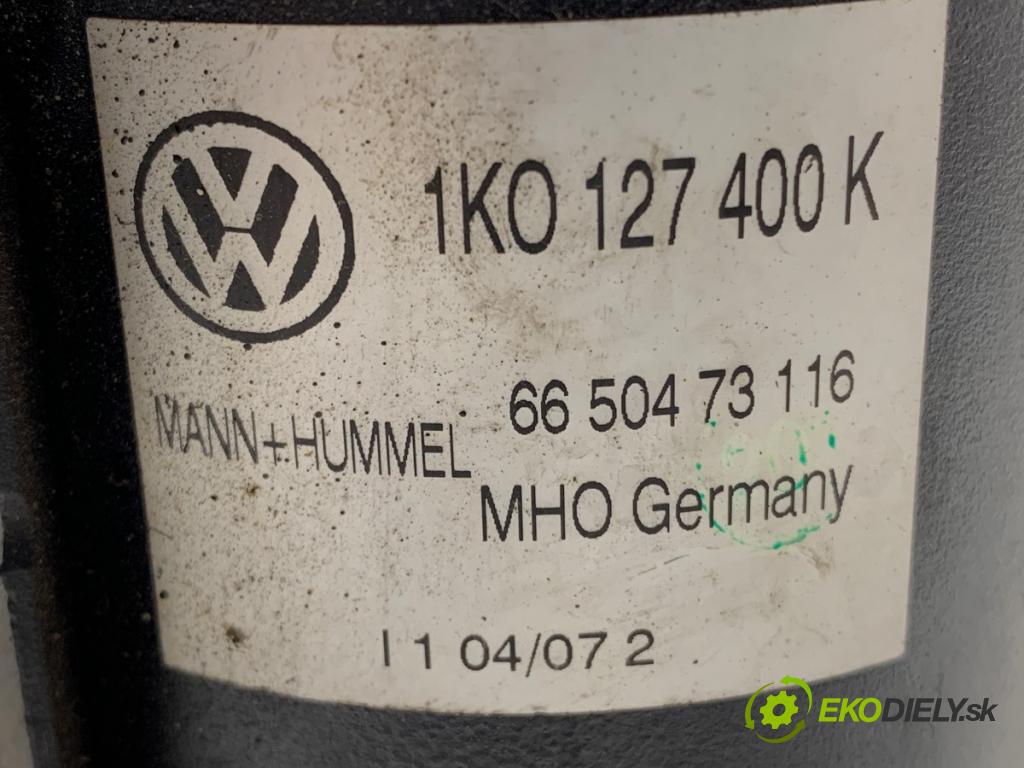 VW GOLF V liftback 2007 77 kW 1.9 TDI 1896 Obal filtra paliva 1K0127400K (Obal palivového filtra)