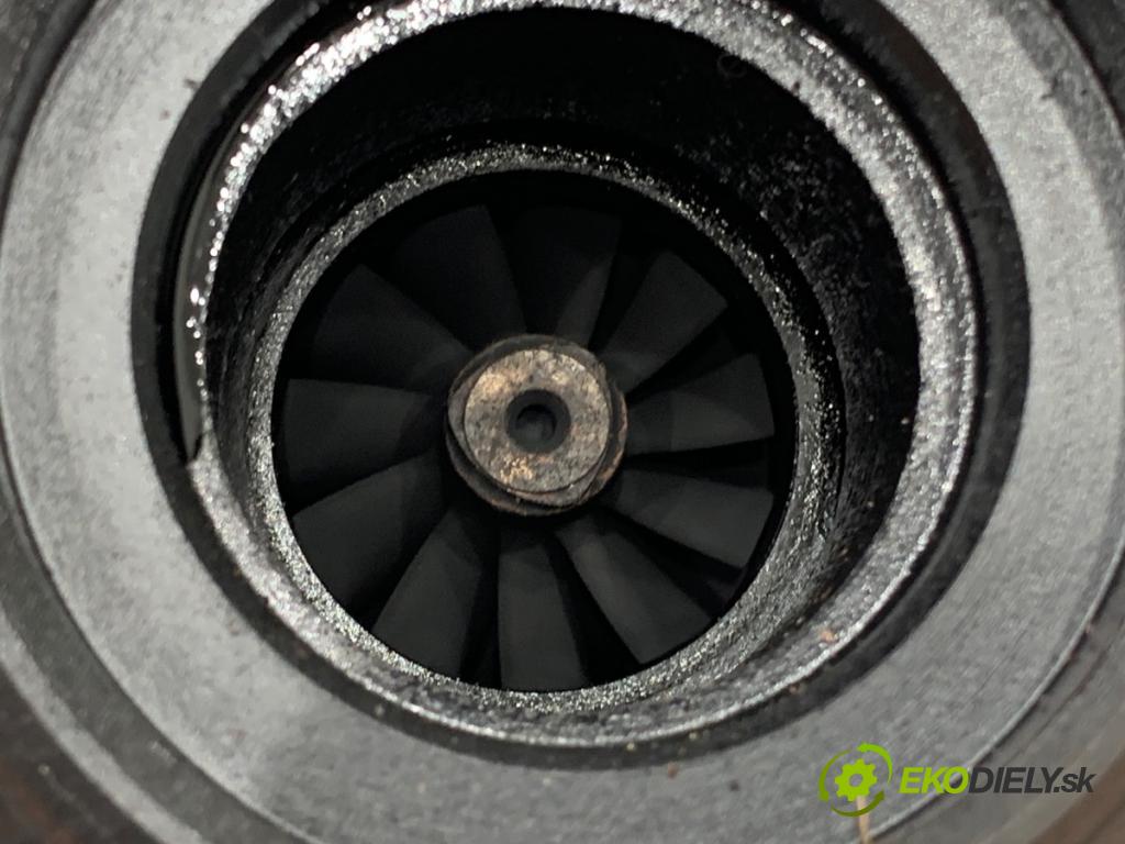 SKODA OCTAVIA III Kombi 2015 77 kW 1.6 TDI 1598 turbo  (Kompletní turbodmychadlo)