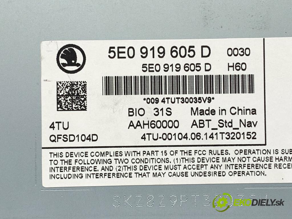 SKODA OCTAVIA III Kombi 2015 77 kW 1.6 TDI 1598 RADIO 5E0919605D (Audio zariadenie)