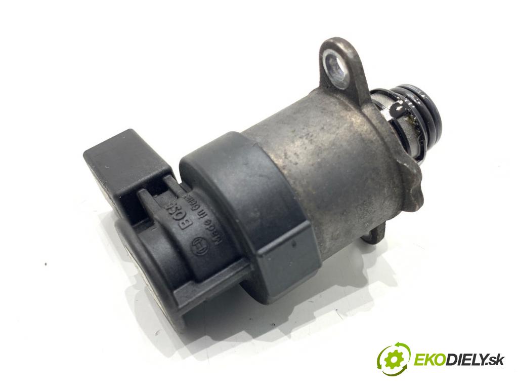 SKODA OCTAVIA III Kombi 2015 77 kW 1.6 TDI 1598 Regulátor tlaku paliva 0928400768 (Palivový systém ostatné)