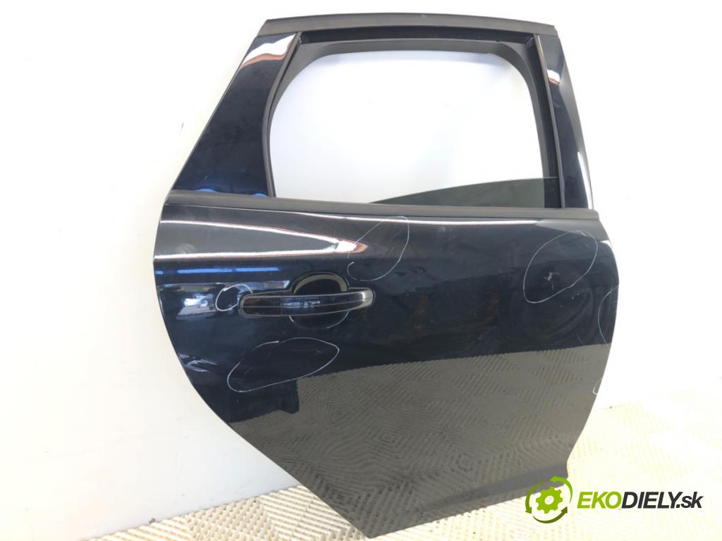 FORD FOCUS III liftback 2014 85 kW 1.6 TDCi 1560 dveře pravý zadní část 