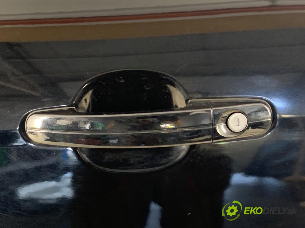 FORD FOCUS III liftback 2014 85 kW 1.6 TDCi 1560 Dvere ľavy predný