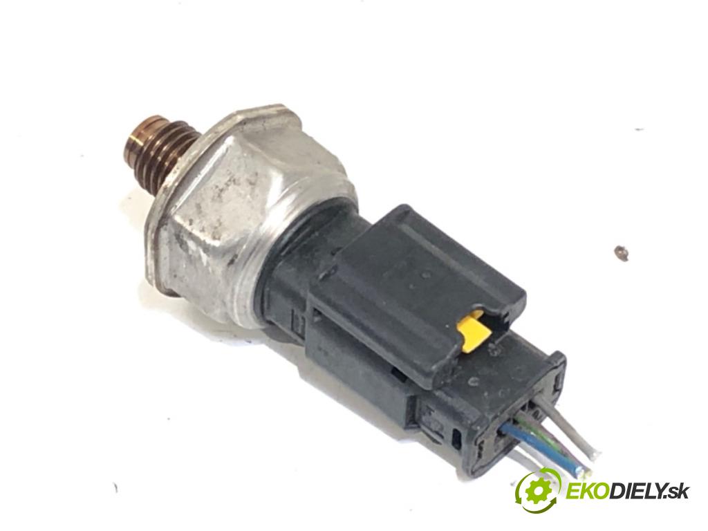 FORD FOCUS III liftback 2014 85 kW 1.6 TDCi 1560 Snímač tlaku paliva 9670076780 (Snímač)