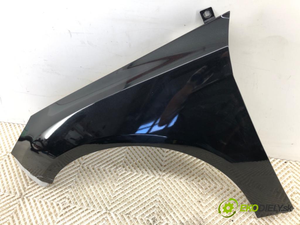 FORD FOCUS III liftback 2014 85 kW 1.6 TDCi 1560 Blatník ľavy predný