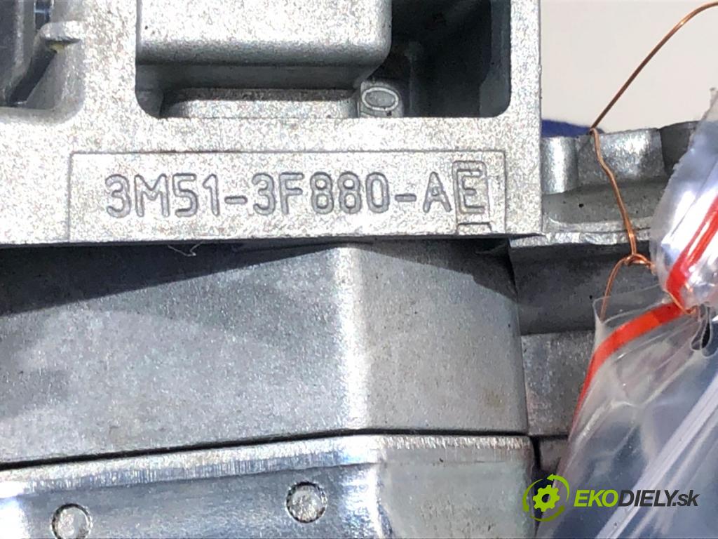 FORD FOCUS III liftback 2014 85 kW 1.6 TDCi 1560 spinačka 3M51-3F880-AE (Spínacia skrinka)
