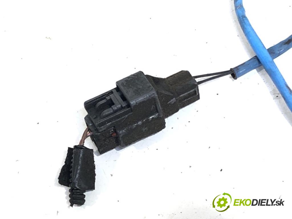 FORD FOCUS III liftback 2014 85 kW 1.6 TDCi 1560 Snímač teploty spalín 6M51-12B591-CA (Snímač)