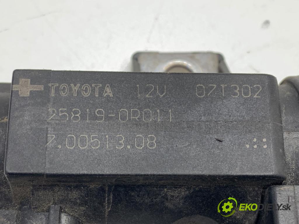 TOYOTA AVENSIS T25 sedan 2007 93 kW 2.0 D-4D (ADT250_) 1998 ventil tlaku  (Ventil)